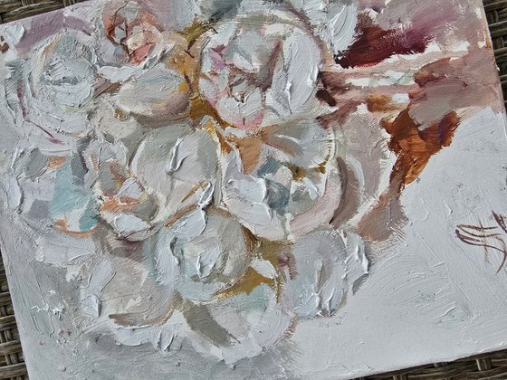 White peonies painting