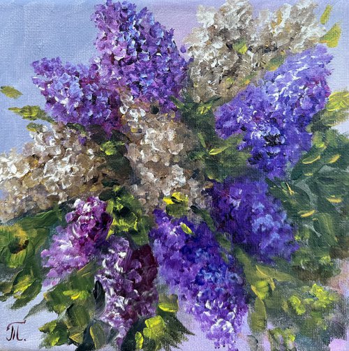 Collection of Delicate Flowers - Captivating Lilacs by Tanja Frost
