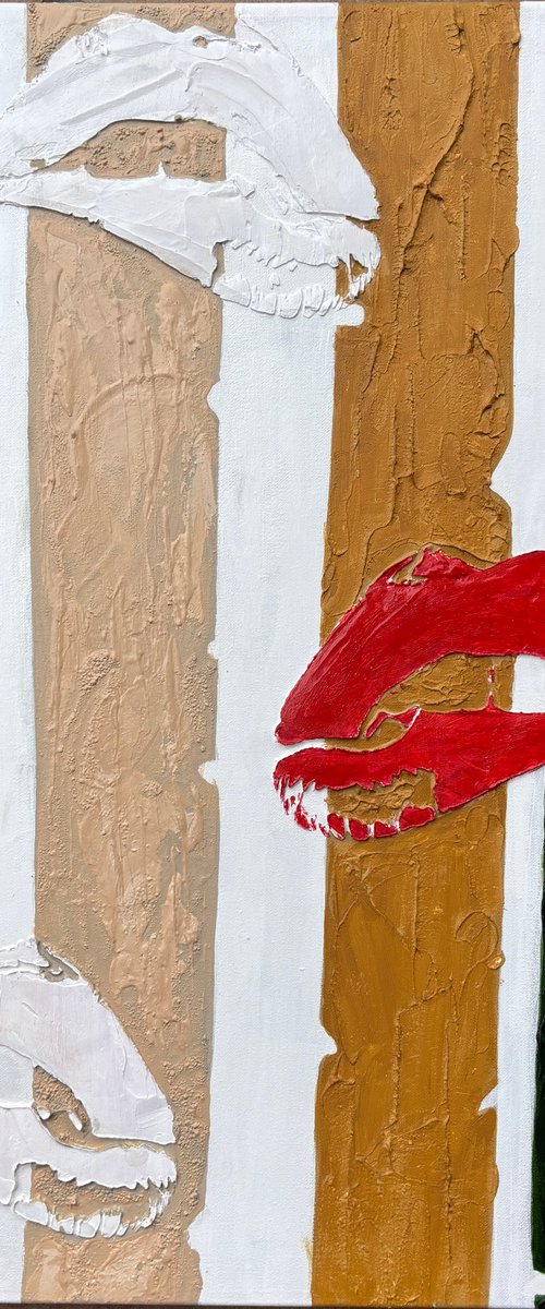 LIPS AMONG BAMBOO by paola vignola