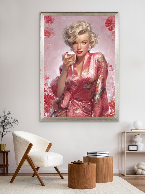 Marilyn Monroe with Champagne