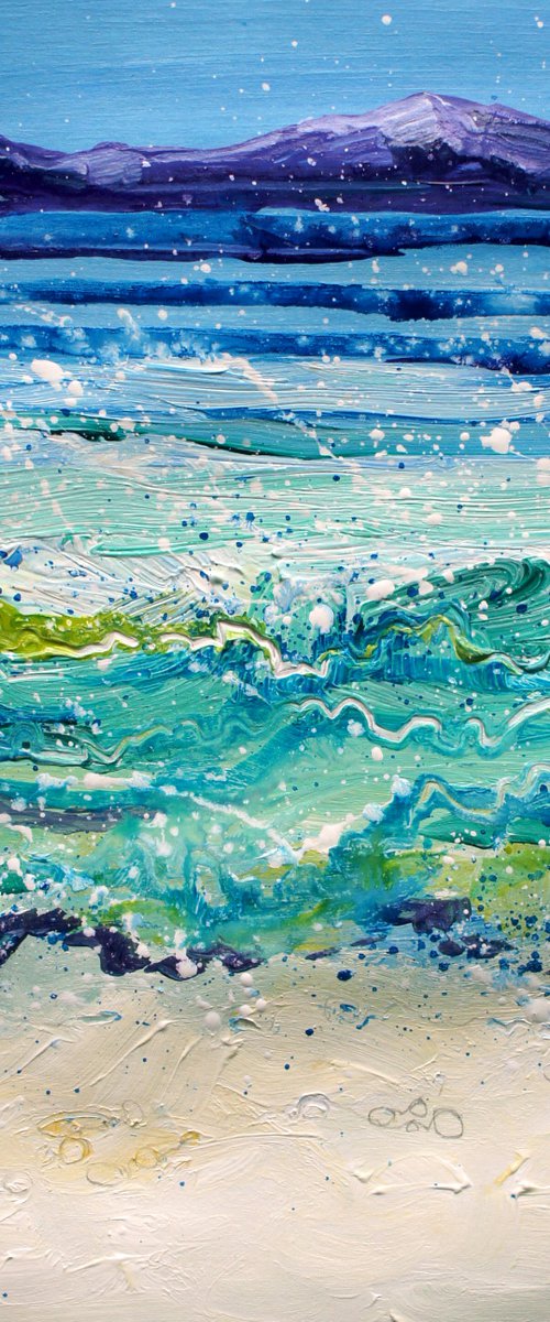 Breaking Waves by Julia  Rigby
