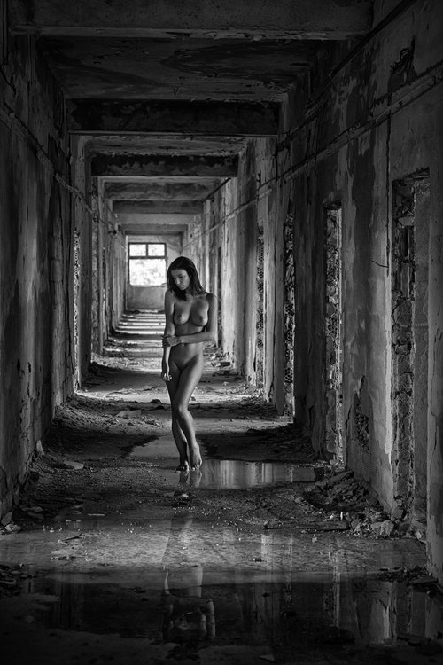 Dark Corridor II. - Art Nude Photography by Peter Zelei