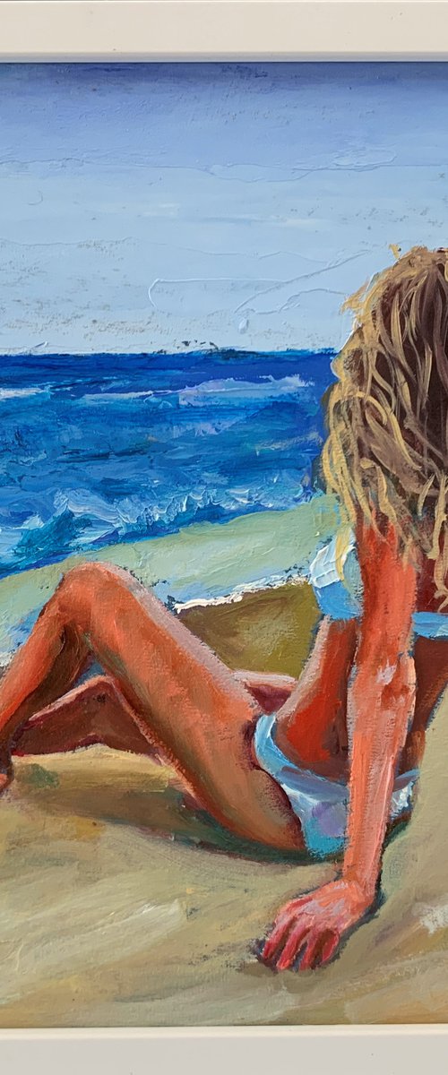 Woman on the beach by Vita Schagen