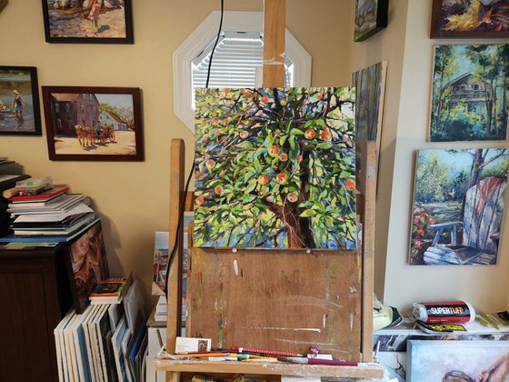 An apple tree (14x14x0.7'')