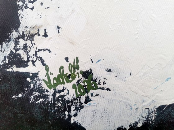 I 112 - Hannes, the pooping dog