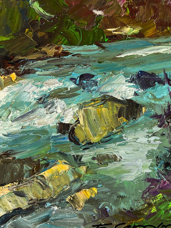 The River Flows through the Mountains