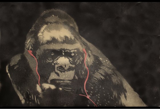 Gorilla in the groove (Red) (on plain paper).