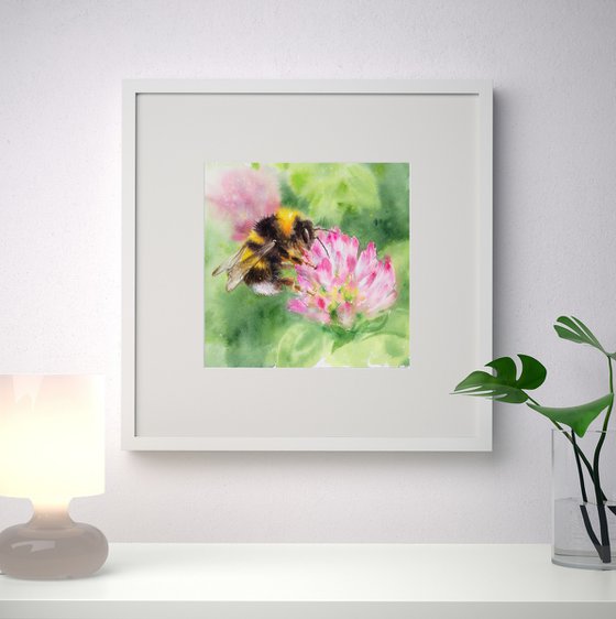 Bumblebee on Clover Watercolour Painting - Summer Bumble bee