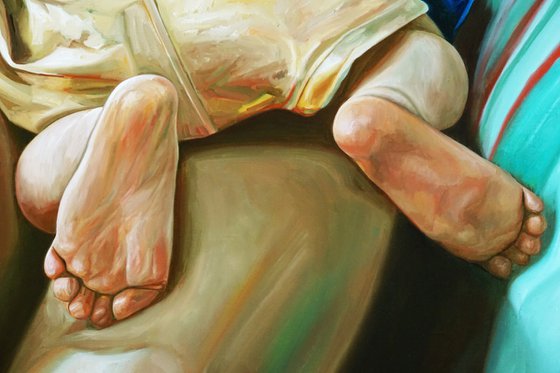 Wonder Woman nursing