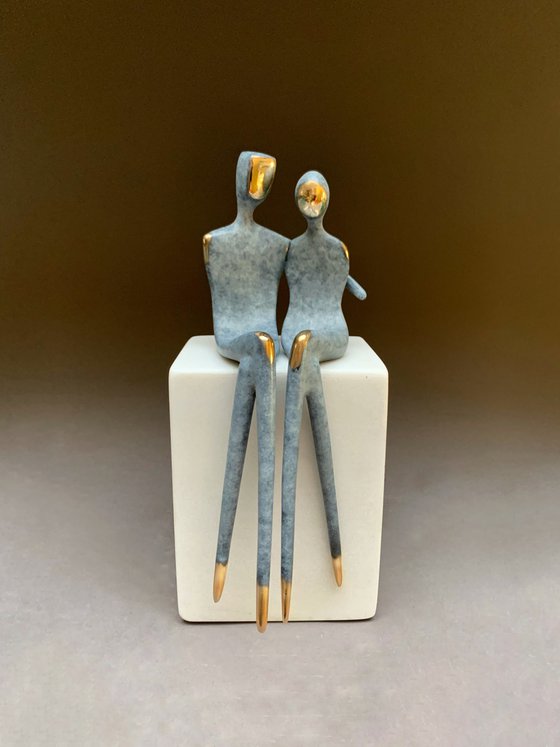 Lovers - romantic bronze sculpture exquisitely finished in unique gray patina