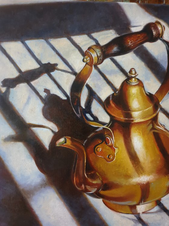"Another old friend. " still life  old teapot  liGHt original painting  GIFT (2021)