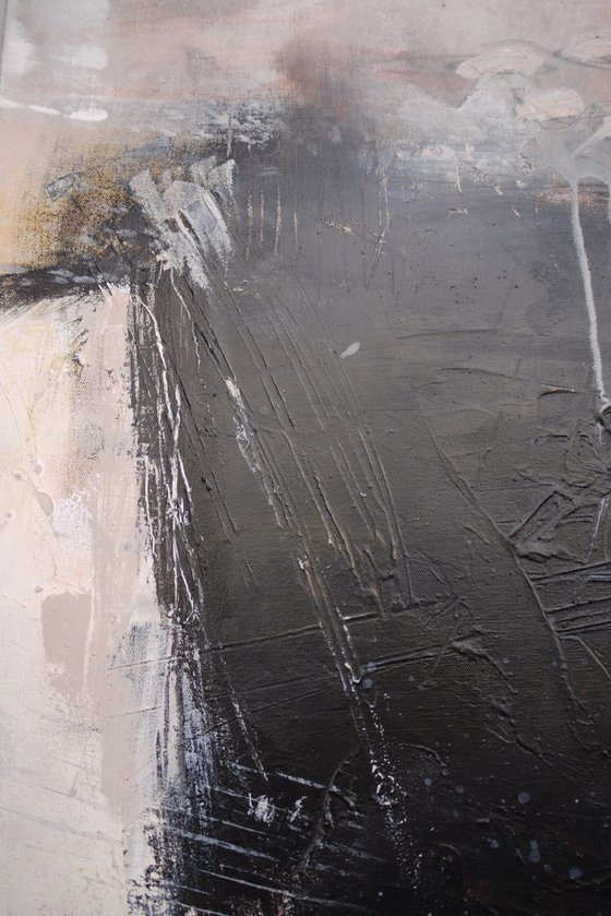 DREAMS OF CHOCOLATE AND CREAM