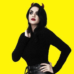 Visit Lady RedHorns shop