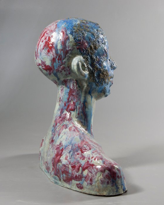 bust_04