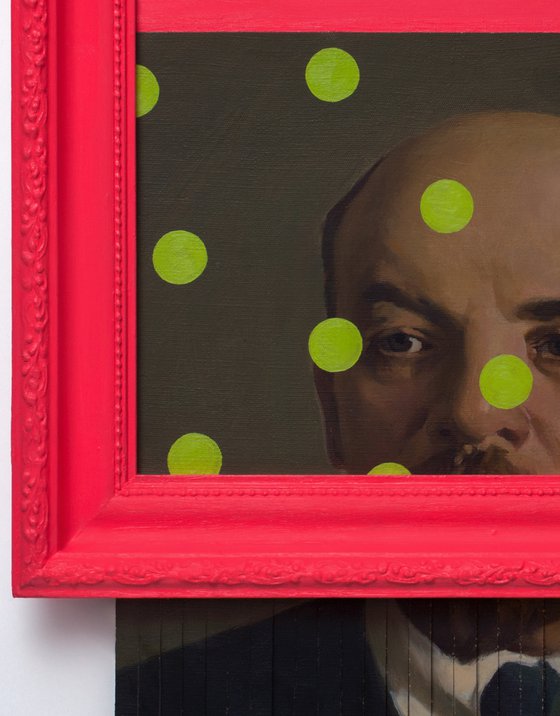 Shredded Lenin with Green Spots