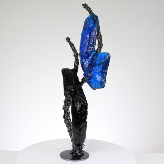 Idol CLXVI - Metal sculpture body molten glass and steel