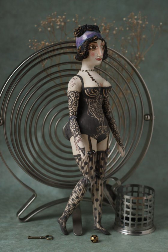 From the Naked clay series, Art Deco Girl. Wall sculpture by Elya Yalonetski