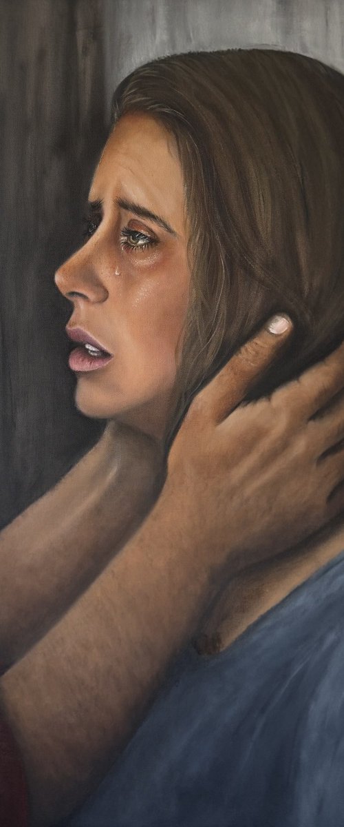 HELD BETWEEN SILENCE by Semire Akyazı