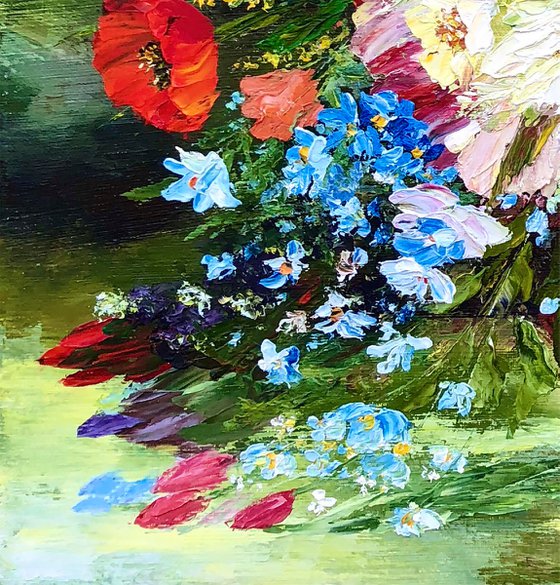 SUMMER WILDFLOWERS - Summer still life. Beautiful bouquet. Wildflowers. Red poppies. Wild daisies. Lush. Colorful.