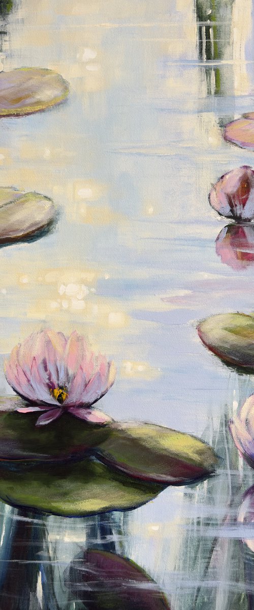 Light & Water Lilies 2 by Sandra Gebhardt-Hoepfner