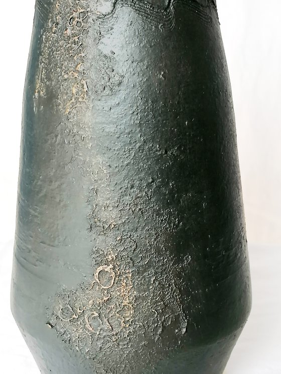 Wabi-Sabi large Ceramic vase