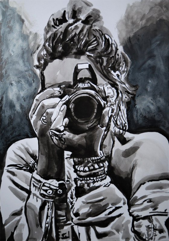 Girl with camera / 50 X 36 cm