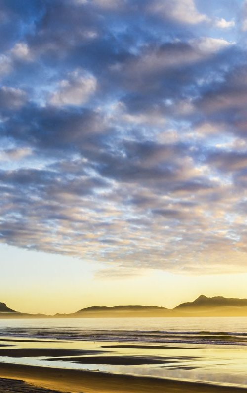 SEA AND SKY 2. by Andrew Lever