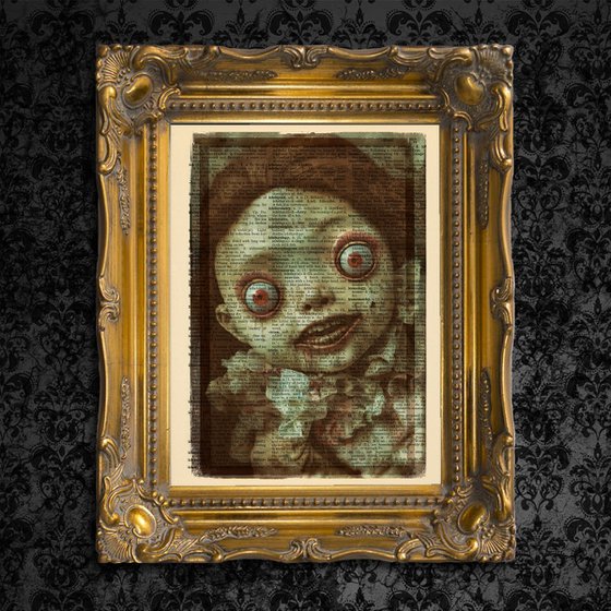 The Horror Show - Creepy Doll