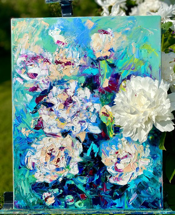 Peony - A summer joy, 35*45cm, impressionistic flowers oil painting in white and turquoise