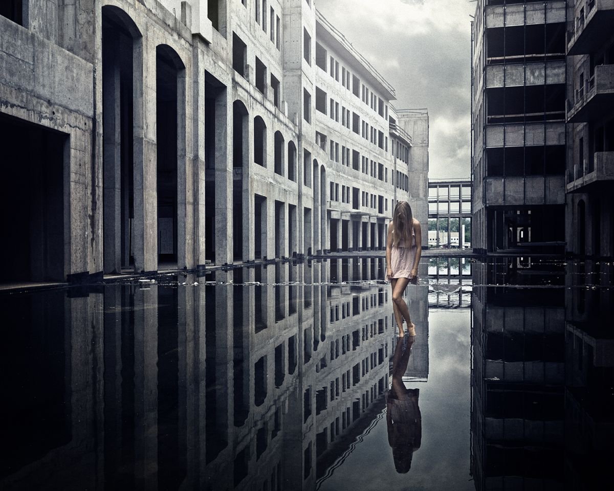 Photorealistic Abstract Photograph By Peter Zelei, 30 X 24", Non-Existence Ii, Original Artwork