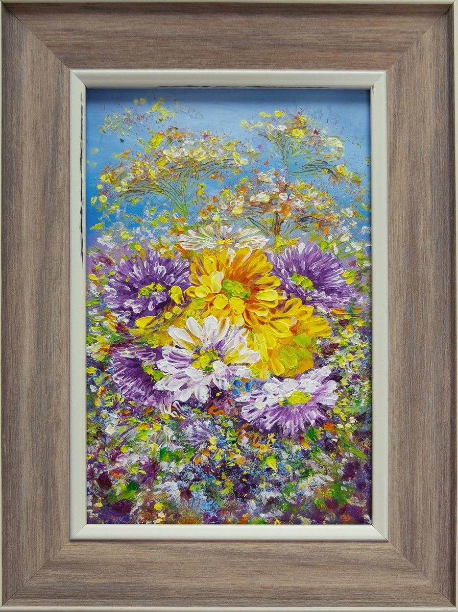 Deisies with Wildflowers. by Anastasia Woron