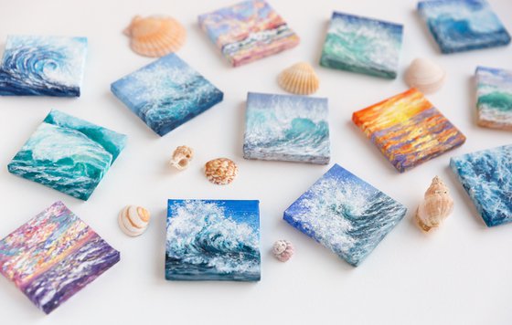 Blue ocean wave miniature