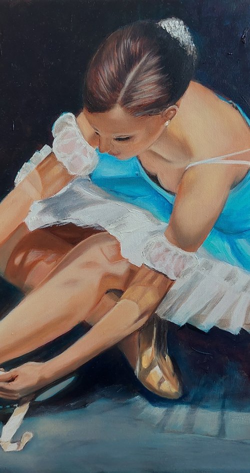 Before the concert. Ballerina by Ira Whittaker