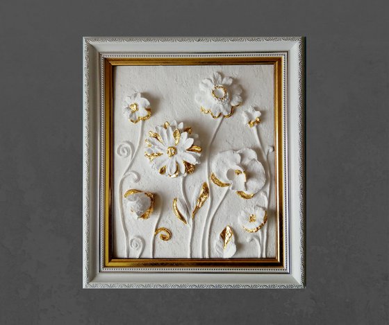 sculptural wall art "Flowers and Gold"