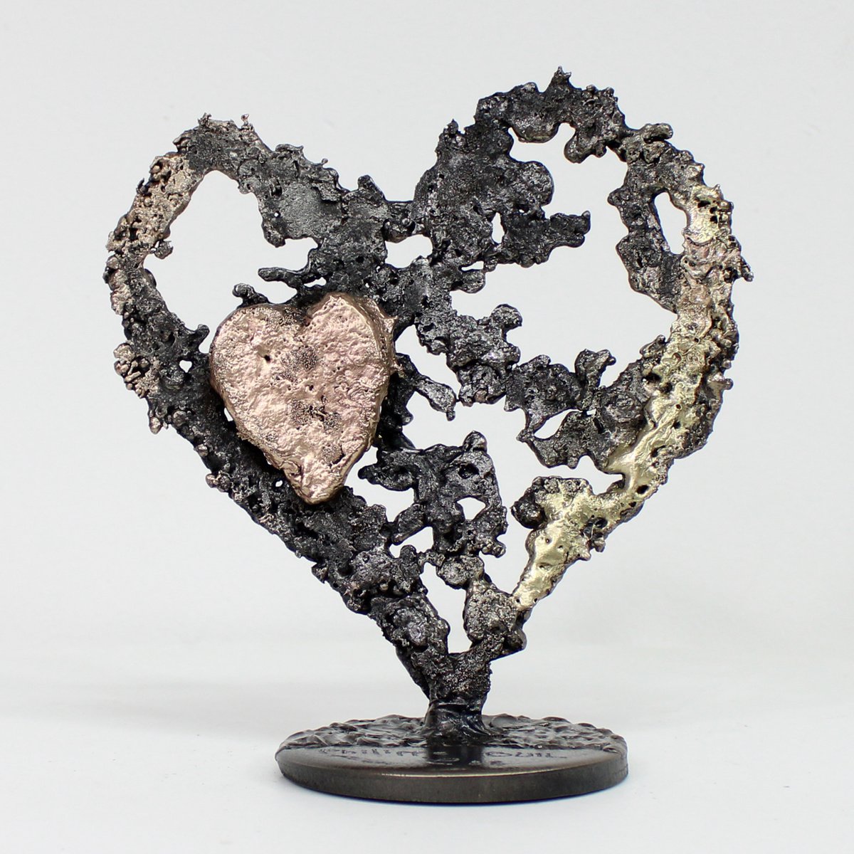 Heart to heart 14-22 - heart Metal artwork by Philippe Buil