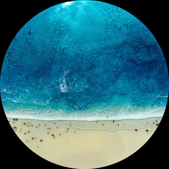 Round ocean #103