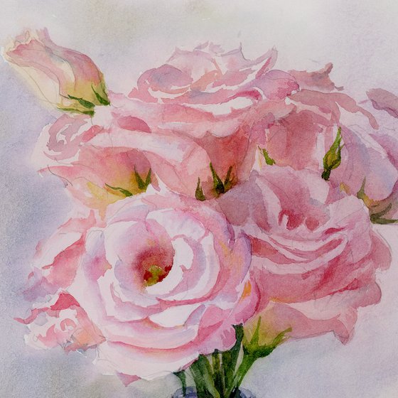 Lisianthus in a drop vase