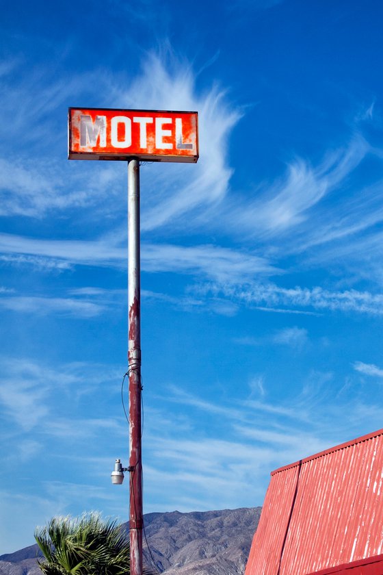 THE MOTEL Desert Hot Springs CA