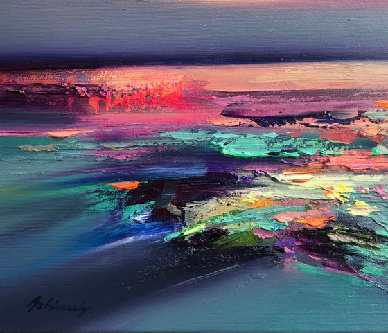 Glowing horizon