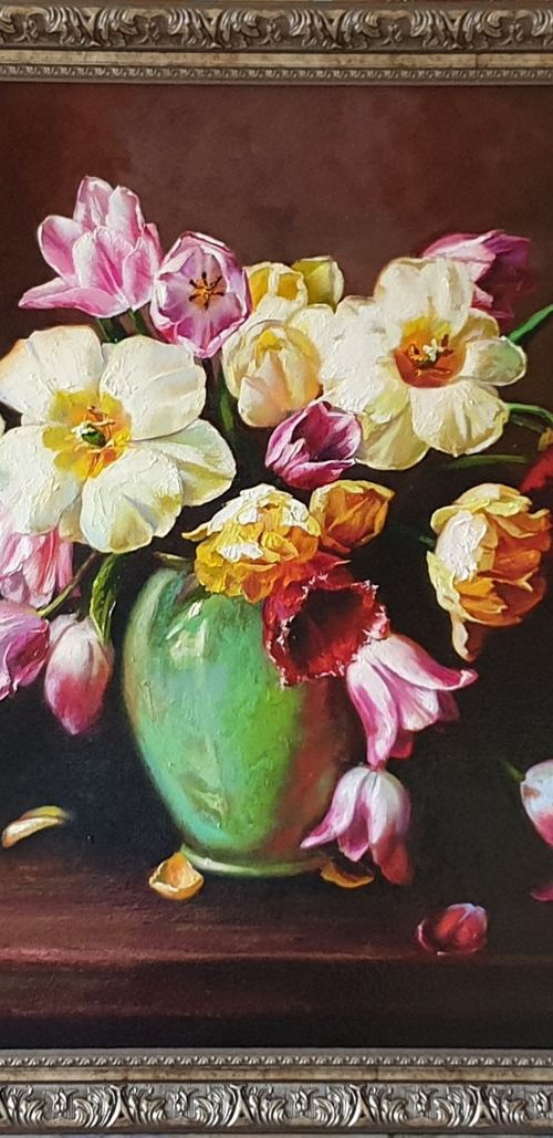 Tulips in a green vase by Anna Bessonova (Kotelnik)