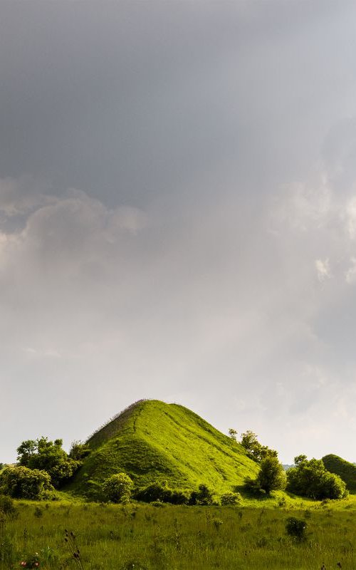 Lush mounds in Transylvania by Tom Hanslien