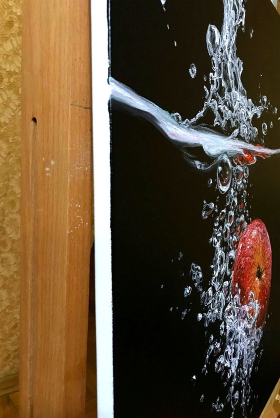 Apple underwater
