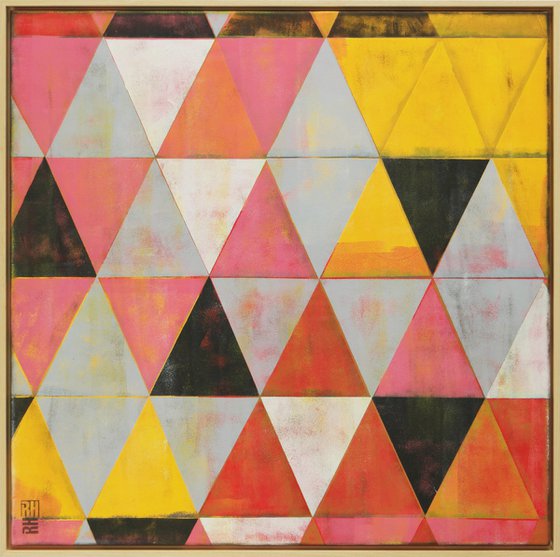 Traffic Pink Triangle - Incl Frame - 33.5x33.5" - 85x85CM - Ronald Hunter - 1M