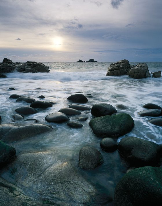 Slate sky at Porth Nanven