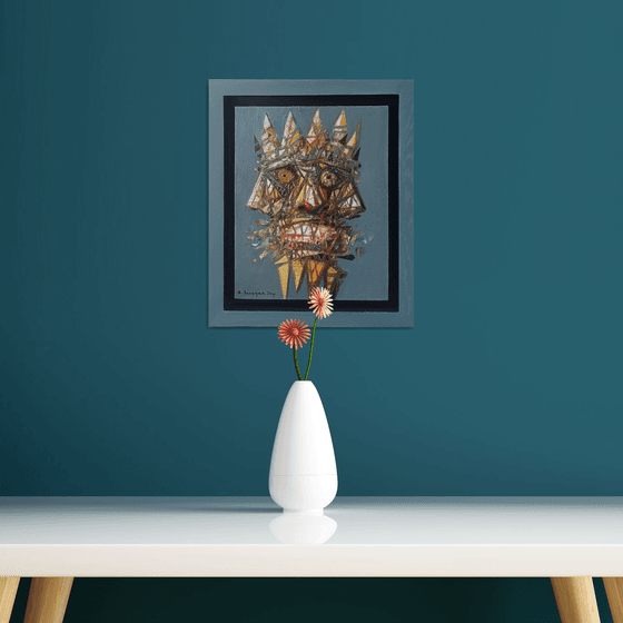 Crowned in Fragments