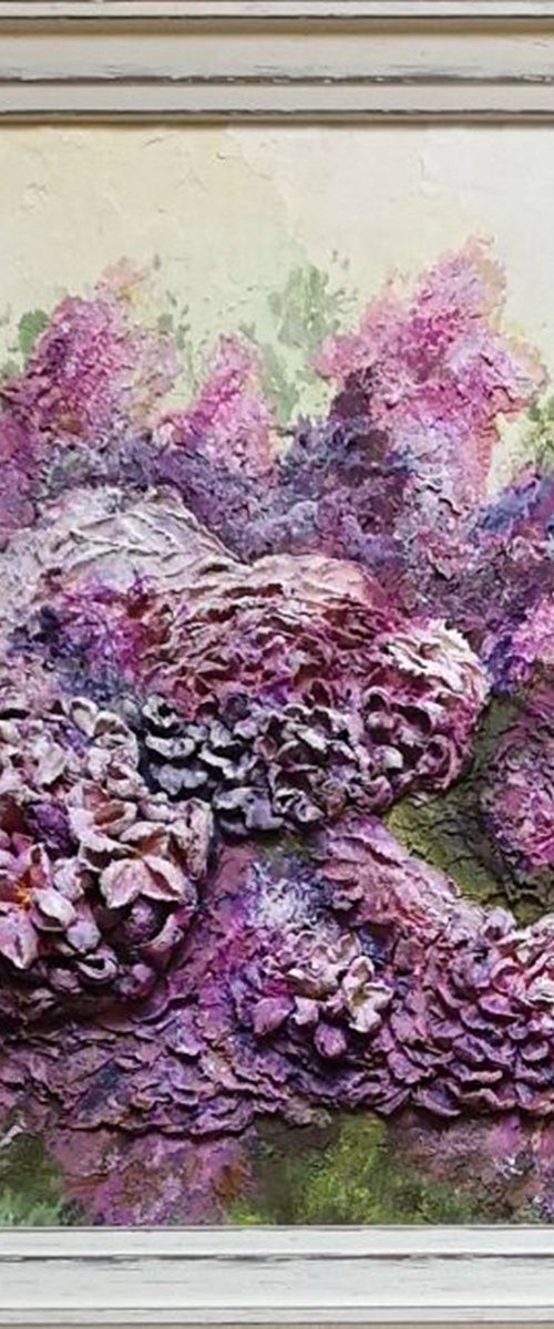 Branch of Lilac - 3d flower relief wall art, purple, very peri by Irina Stepanova