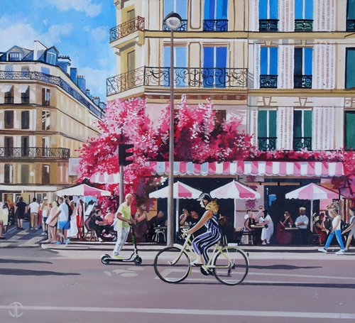 La Favorite Restaurant Paris Summer 2023 by Joseph Lynch