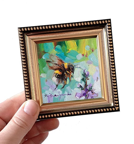 Bumblebee painting