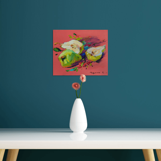 Juicy quince on pink. Original oil painting