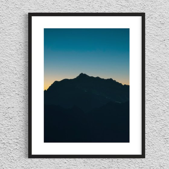 MOUNTAIN LOVERS